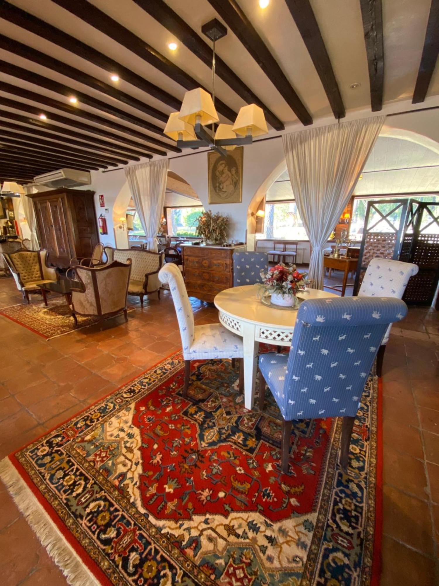 Bungalow Infanta Torrelaguna Exteriér fotografie